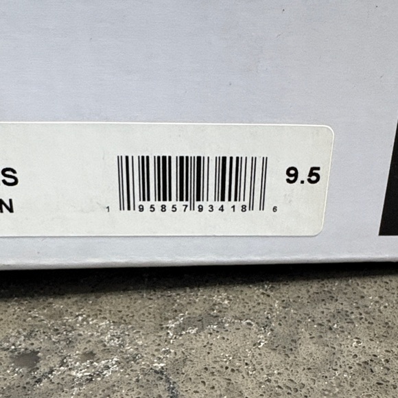 Dolce Vita Brown Heeled Ankle Boots - Picture 14 of 15